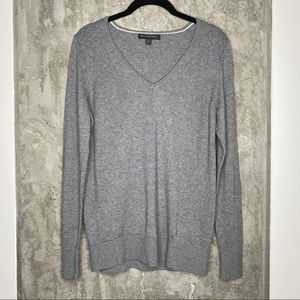 Banana Republic | Gray Long-sleeve V-Neck Sweater